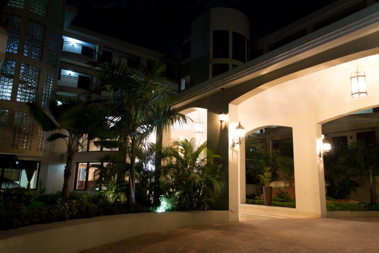 Constellation Hotel 太子港 外观 照片